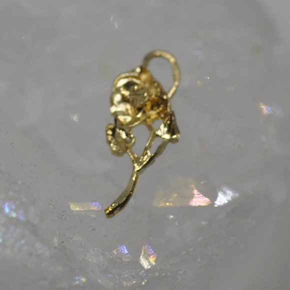 Gold Free Form Rose Pendant - Picture 1 of 3